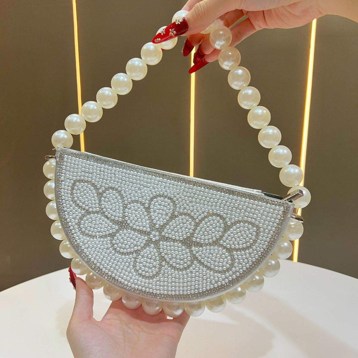 Elegant Rhinestone Beaded Evening Bag for Women, A French Style Top-Handle Crossbody Handbag with Exquisite Sparkly Detailing, Perfect for Formal Dresses Weddings & Banquets