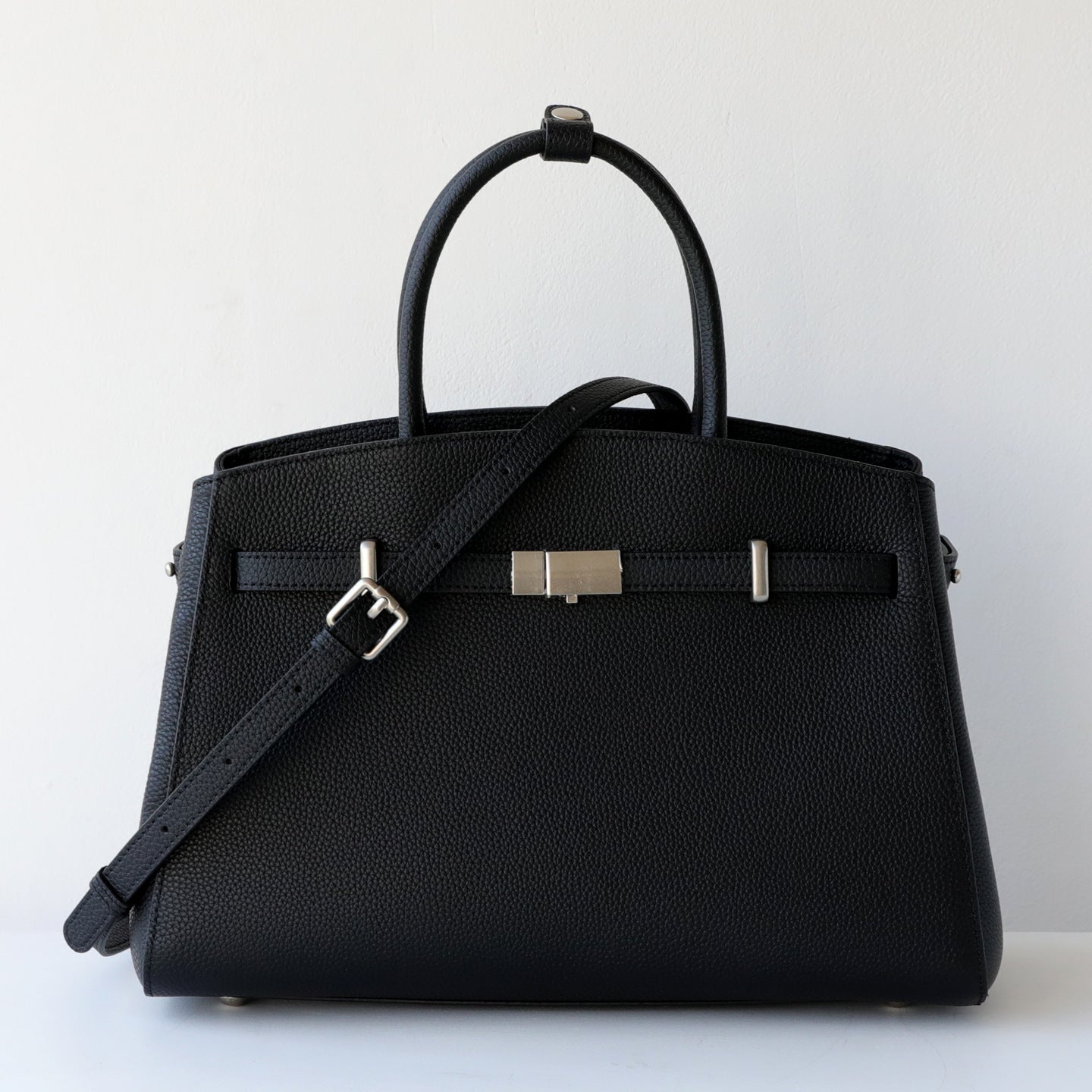 Genuine Leather Platinum Tote Bag for Women Premium Cowhide Briefcase Shoulder Crossbody Handbag, Versatile Purse with Timeless Elegance