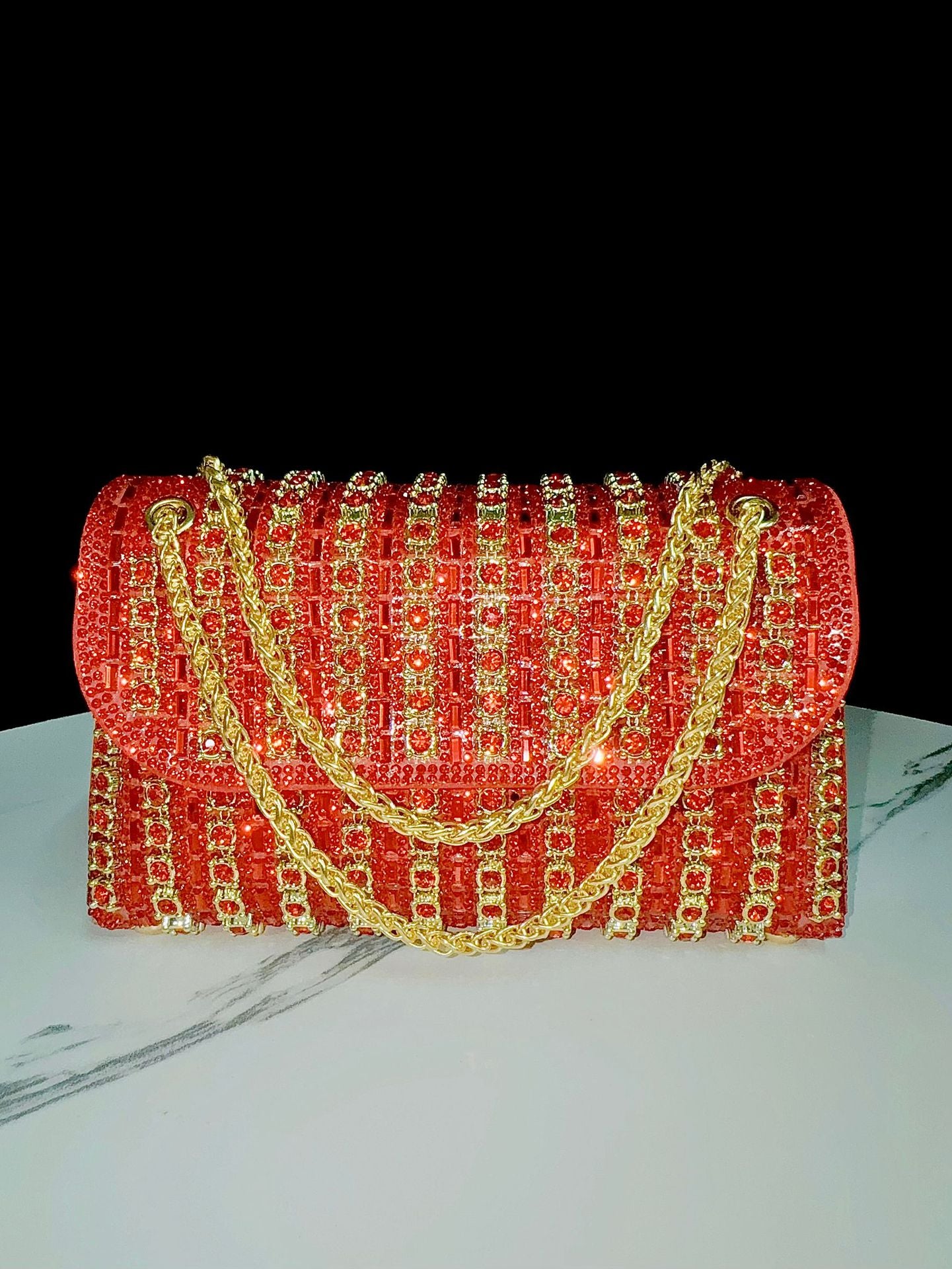 Dazzling Rhinestone-Embellished Evening Clutch for Women, A Crystal Chain Crossbody Bag Perfectly Designed for Cheongsam & Formal Evening Dresses, Elegant Top-Handle Handbag for Weddings Banquets & Special Occasions
