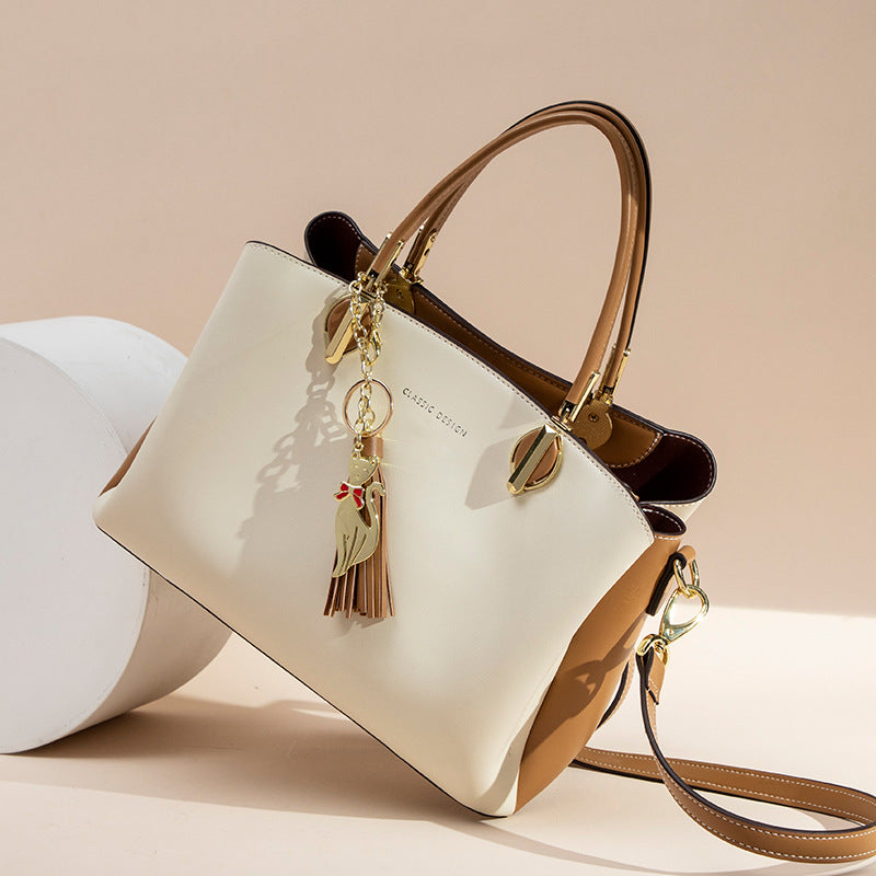 New Arrival Spacious Tassel Handbag for Women, Chic Versatile Shoulder Bag with Crossbody Strap, A Premium Everyday Carryall