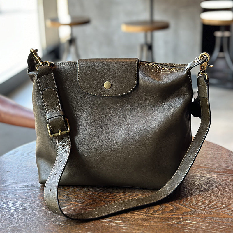 Genuine Vegetable-Tanned Cowhide Shoulder Crossbody Bag for Women, Vintage Minimalist Casual Large Capacity Dumpling Purse, Premium Leather Handbag for Ladies