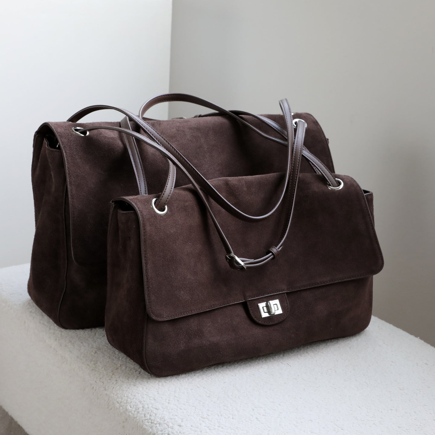 Frosted Cowhide Underarm Tote Bag for Women Large Capacity Vintage Commuter Shoulder Handbag, Premium Genuine Leather Purse with Soft Matte Finish