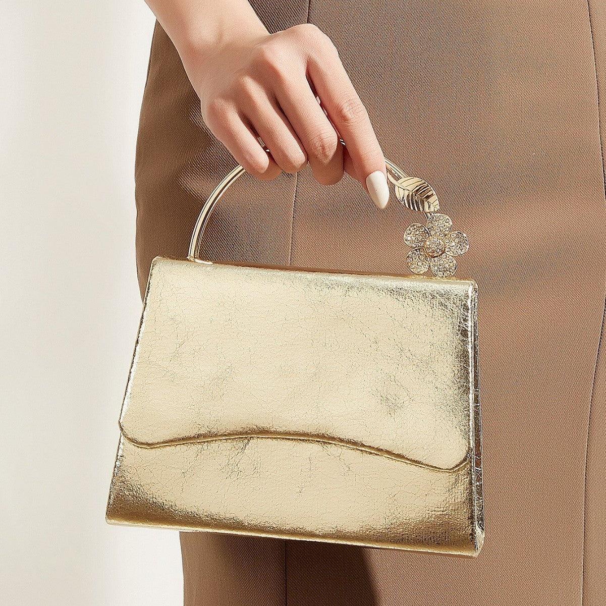 Rhinestone Embellished Light Luxury Evening Clutch for Women, New Floral Top Handle Party Purse, Versatile Designer Handbag for Ladies