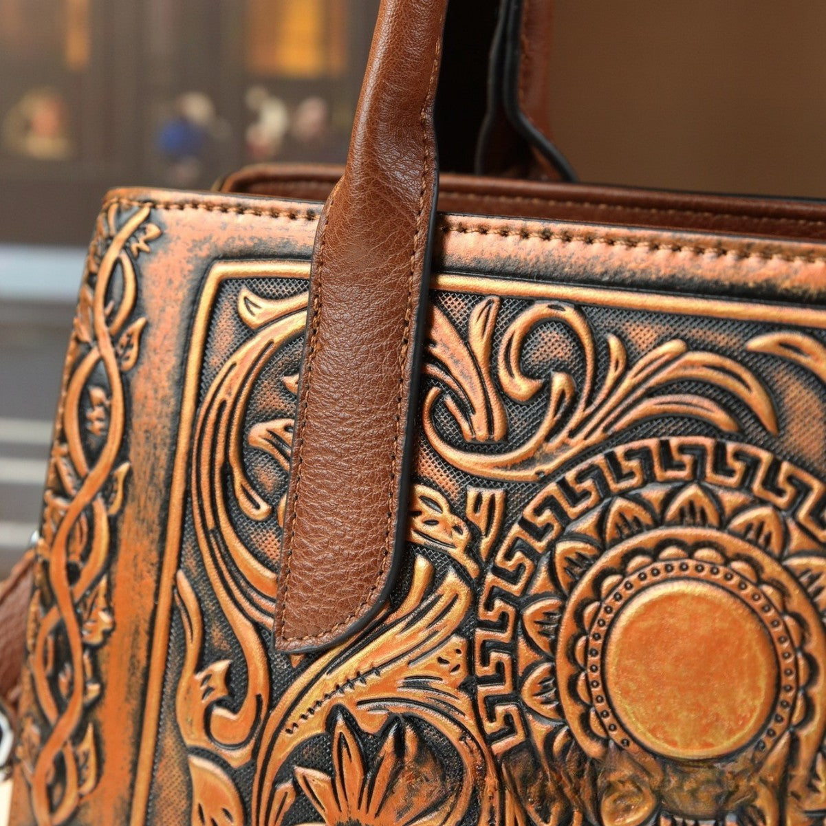 New Arrival Vintage Embossed Distressed Top-Handle Bag for Women, A Casual Commuter Shoulder Crossbody Handbag with Fashionable Design