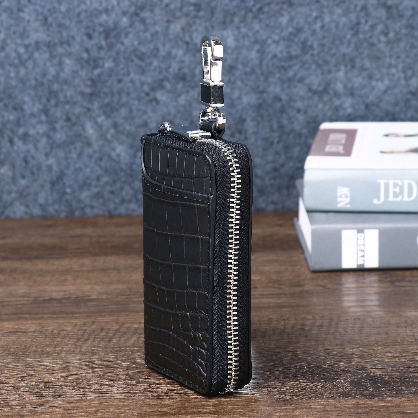 New Arrival Matte Croc-Effect Key Holder Pouch, A Large Capacity Multi-Functional Key Chain Wallet with Key Ring & Practical Compact Design