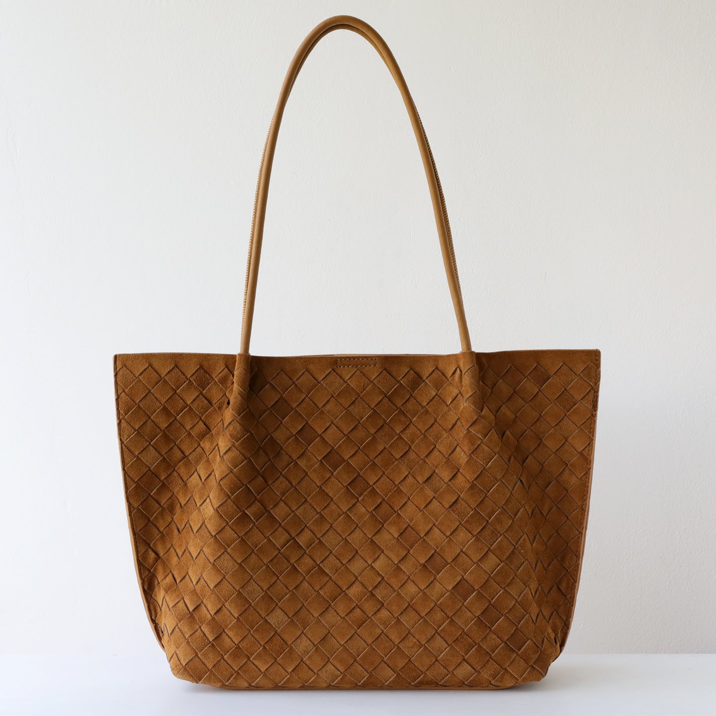 Frosted Woven Leather Tote Bag for Women Large Capacity Vintage Shoulder Underarm Handbag, Niche Design with Soft Matte Texture for Fall Winter