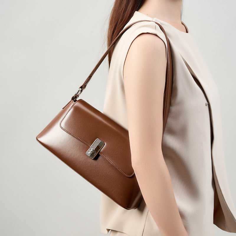 Red French Style Baguette Bag in Genuine Leather, Niche Premium Commute Shoulder Crossbody Top Handle Purse, Chic Underarm Handbag for Women