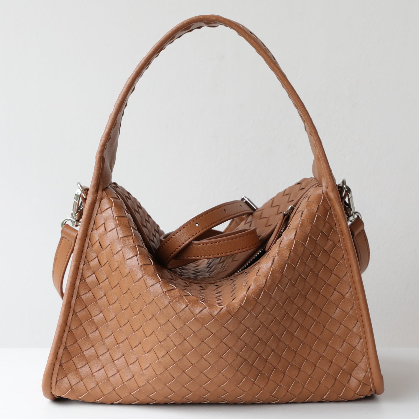 Handwoven Pillow Bag for Women Minimalist Commuter Shoulder Crossbody Handbag, Niche Versatile Purse with Artisan Texture