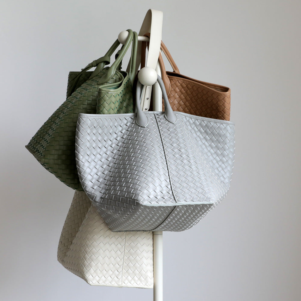 Handwoven Cowhide Hanging Basket Tote Bag for Women Large Capacity Relaxed Shoulder Handbag, Transformable Wing Purse with Artisan Craftsmanship