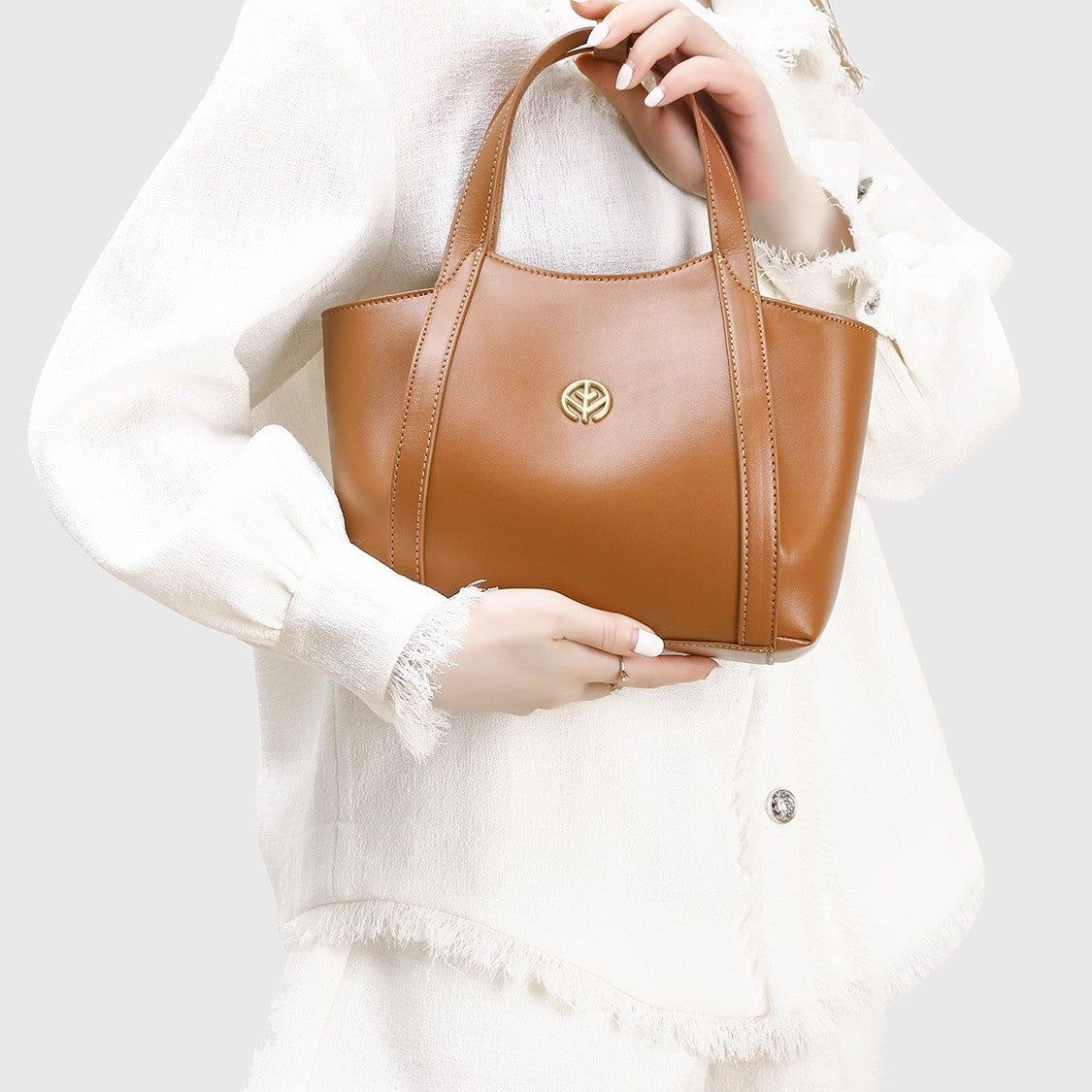 Genuine Vegetable-Tanned Leather Tote Bag for Women, Vintage Solid Color Spring Summer Niche Design Large Capacity Commute Shoulder Crossbody Top Handle Purse, Premium Handbag for Ladies