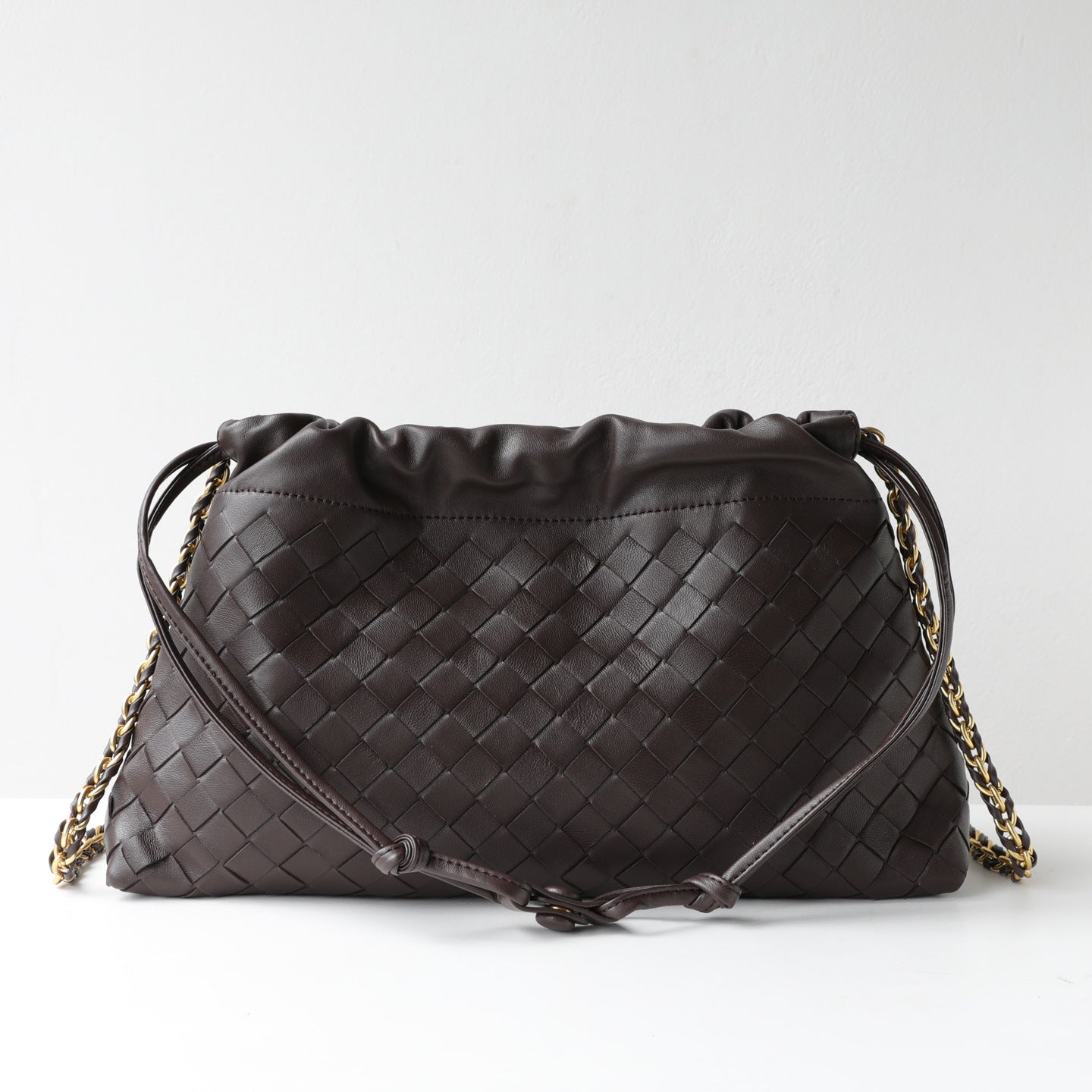 Sheepskin Woven Cloud Drawstring Bag for Women Light Luxury Chain Shoulder Crossbody Handbag, Minimalist Trendy Purse with Soft Texture