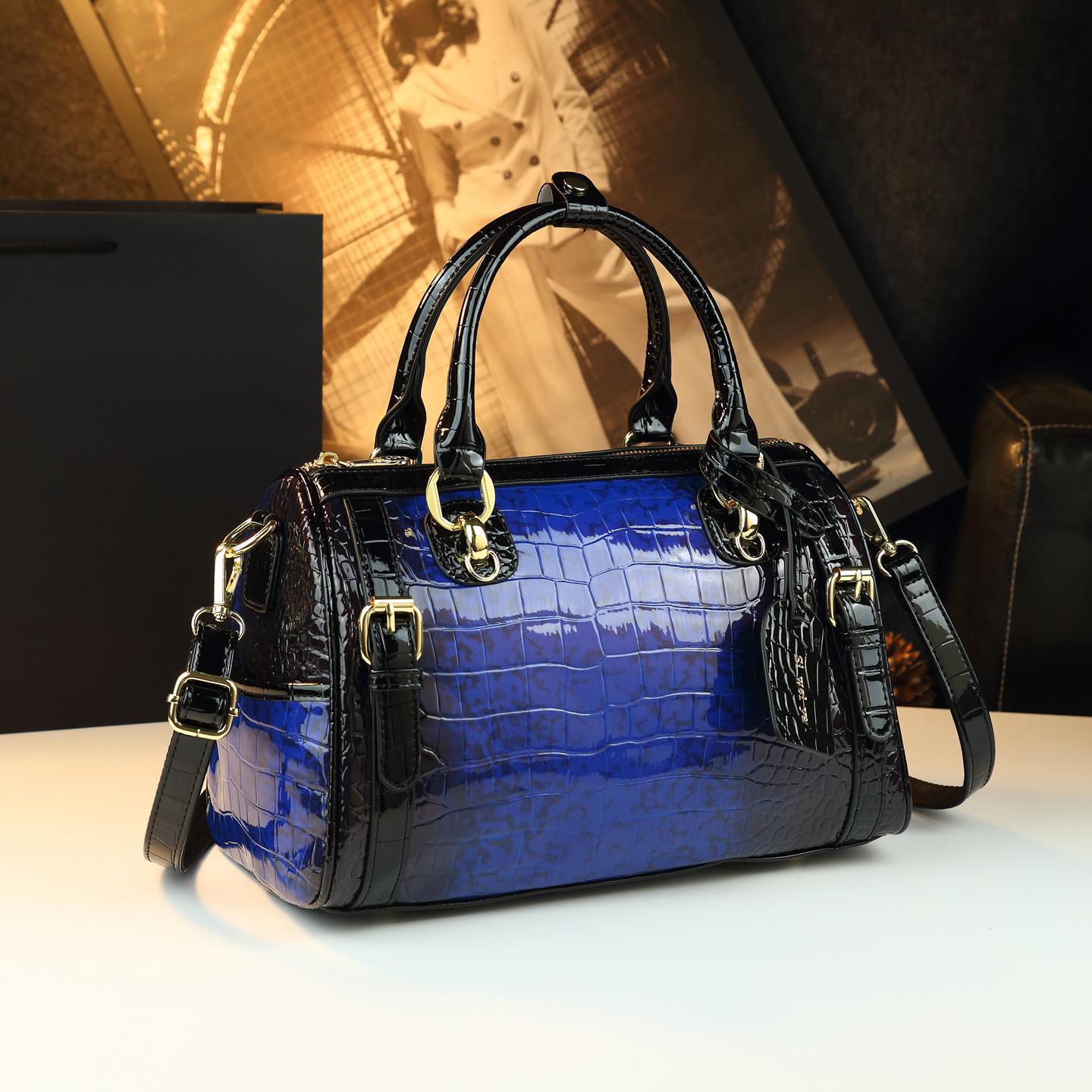 New Arrival Croc-Effect Genuine Leather Boston Pillow Bag for Women, A Large Capacity Top-Handle Handbag with Fashionable Design, Perfect for Moms