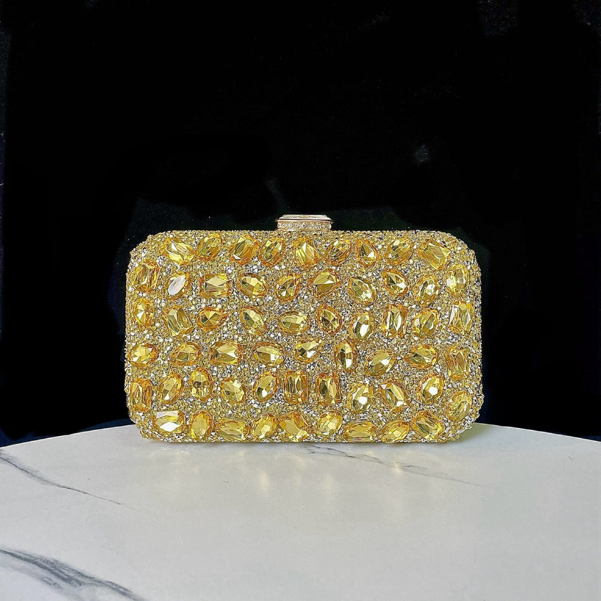 Dazzling Rhinestone-Embellished Evening Clutch for Women, A Sparkly Small Square Banquet Purse with Crystal Details, Perfect for Weddings Parties & Formal Events