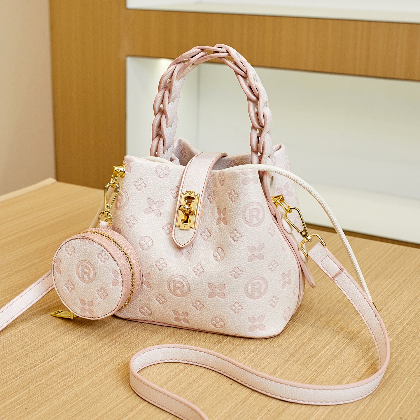 New Pink Embossed Large Capacity Basket Bucket Tote, Crossbody Shoulder Purse, Light Luxury Stylish Handbag for Women