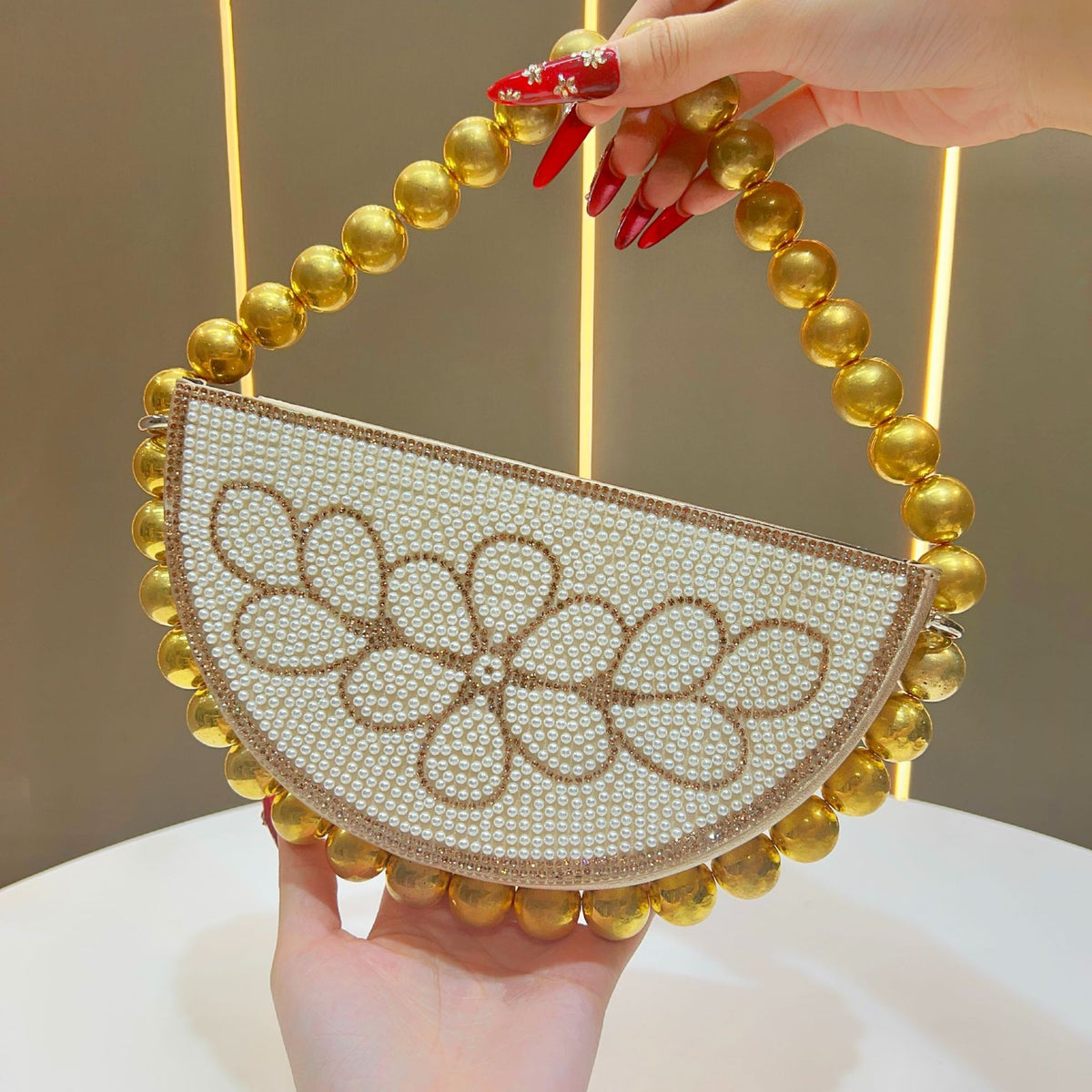 Elegant Rhinestone Beaded Evening Bag for Women, A French Style Top-Handle Crossbody Handbag with Exquisite Sparkly Detailing, Perfect for Formal Dresses Weddings & Banquets