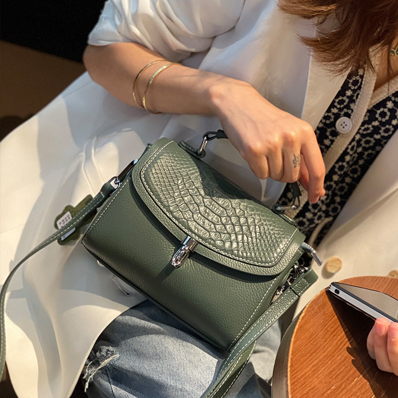 New Arrival Croc-Effect Genuine Leather Small Square Bag for Women, A Premium Top-Layer Cowhide Top-Handle Handbag with Versatile Trendy Design, Perfect Everyday Purse