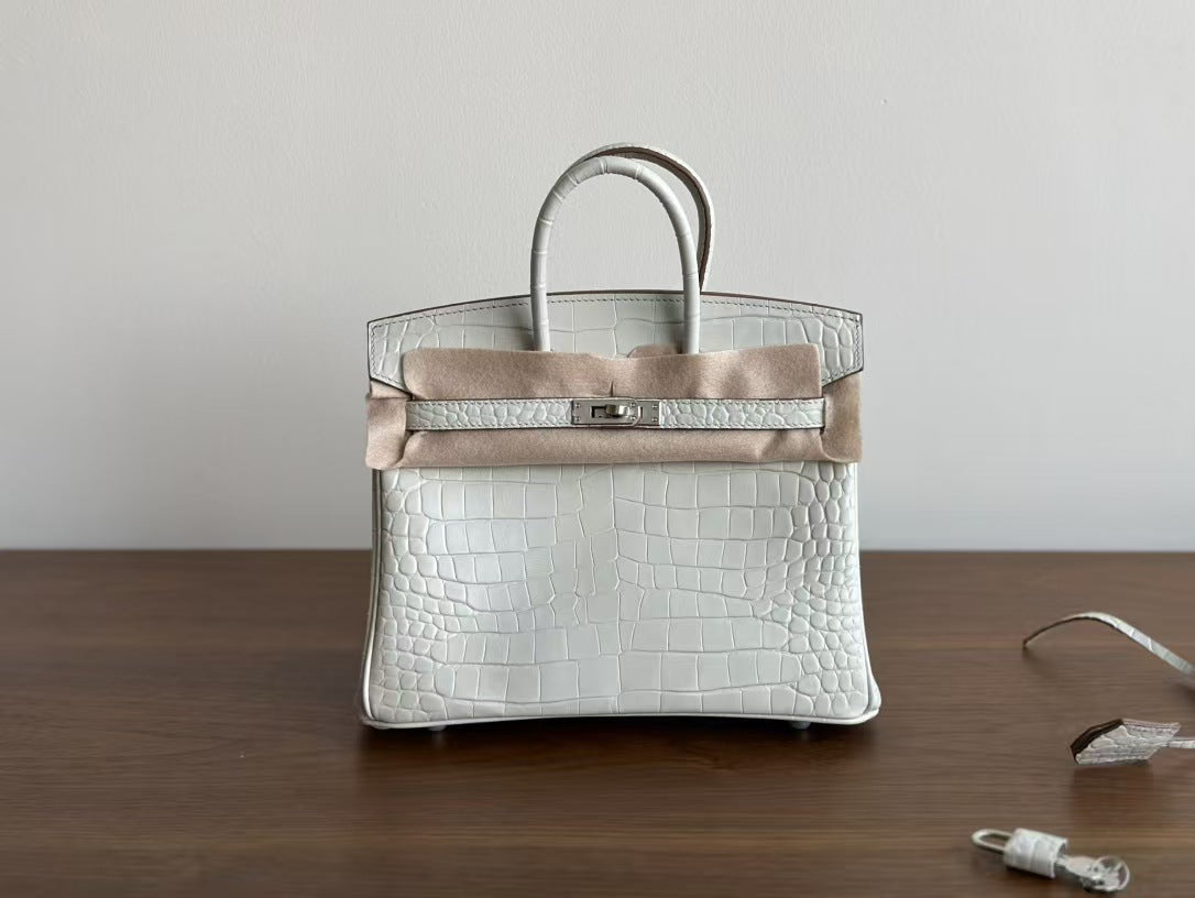 Genuine Leather Tote Bag for Women, Hermès-Inspired Birkin-Style Handbag with Crocodile-Embossed Finish, Top-Grain Cowhide Leather, Hand-Stitched Craftsmanship, Available in 25cm and 30cm, Luxury Everyday Carry Purse