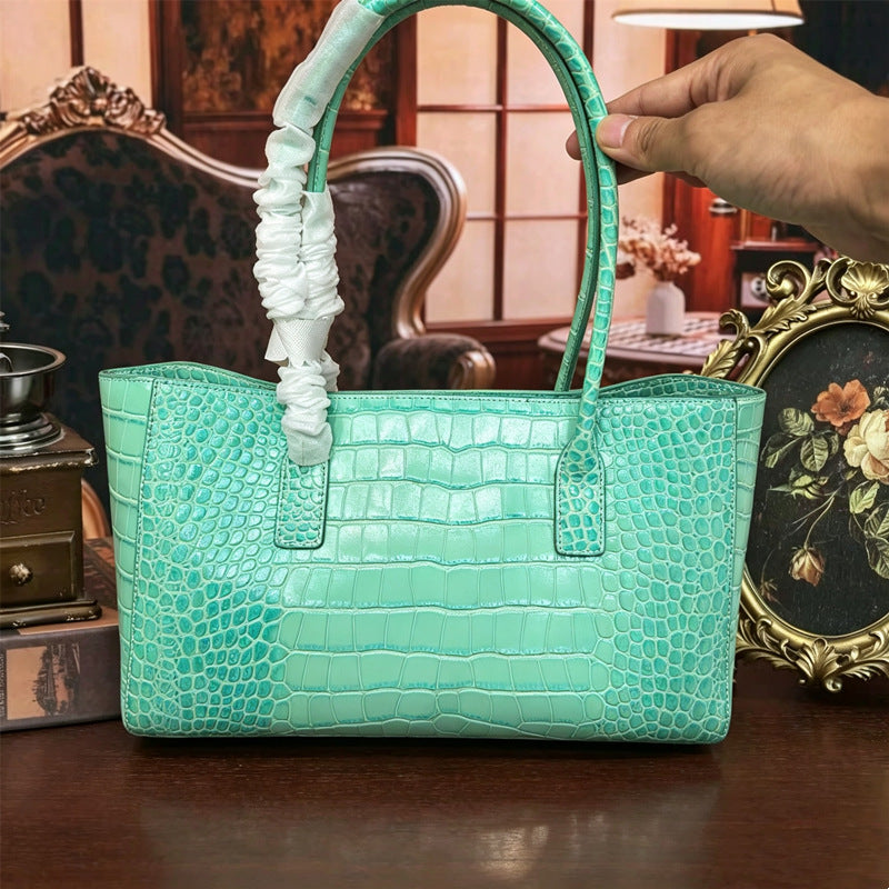 New Arrival Croc-Effect Large Capacity Tote Baguette Bag for Women, A Versatile Shoulder Crossbody Handbag Perfect for Banquets & Everyday Style