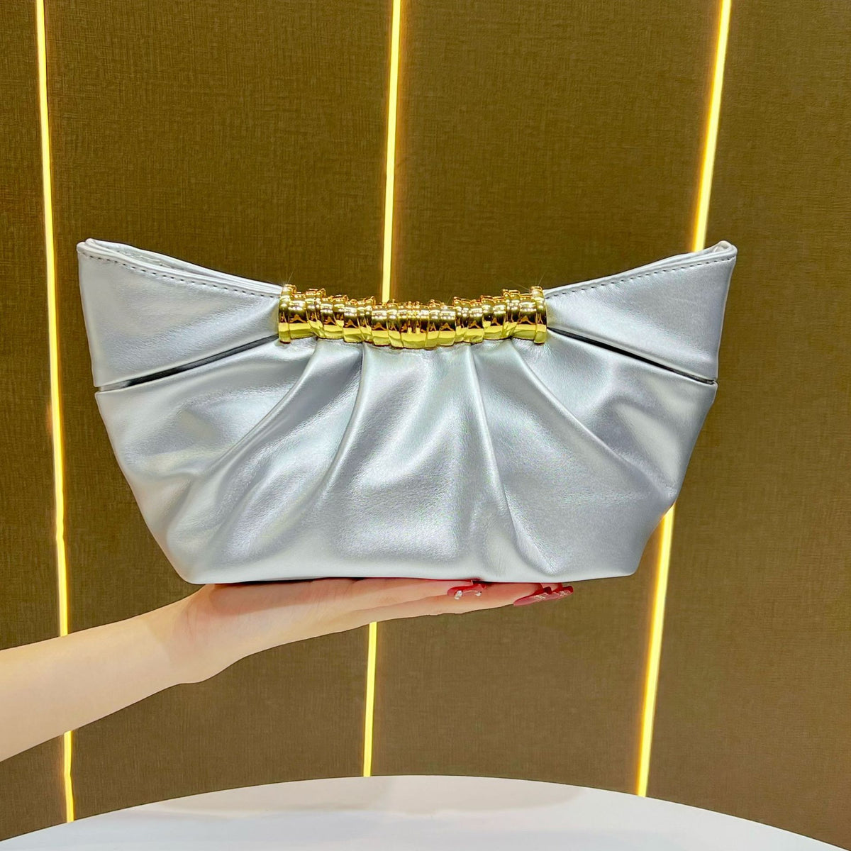 New Arrival Pleated Evening Clutch for Women, Minimalist Versatile Crossbody Purse with Elegant Pearl Accents, A Sophisticated Handbag for Wedding Banquet & Party