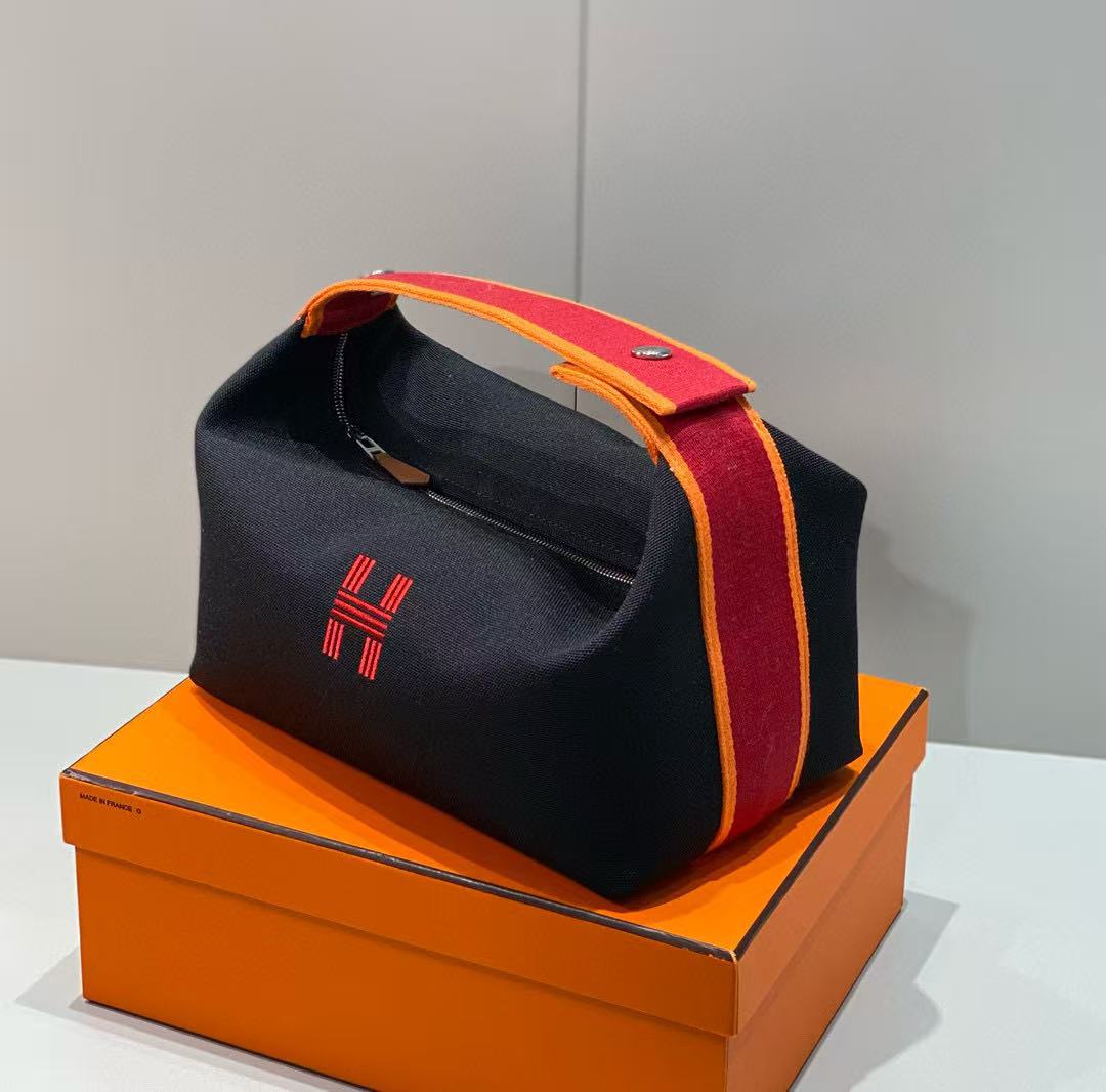 Waterproof Canvas Toiletry Bag for Women, Hermès-Inspired Travel Makeup Pouch 21/25cm, Semi-Handmade Embroidered Box Bag with Sturdy Steel Hardware, Portable Cosmetic Organizer for Daily Use