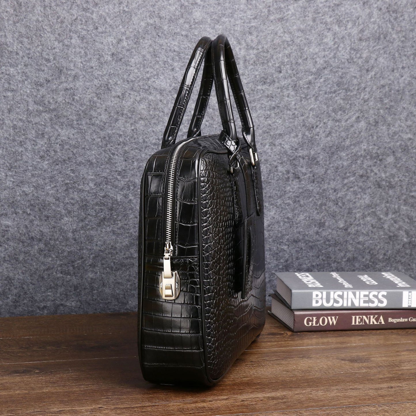 New Arrival Croc-Effect Business Briefcase for Men, A Large Capacity Top-Handle Document Laptop Bag with Trendy Professional Design