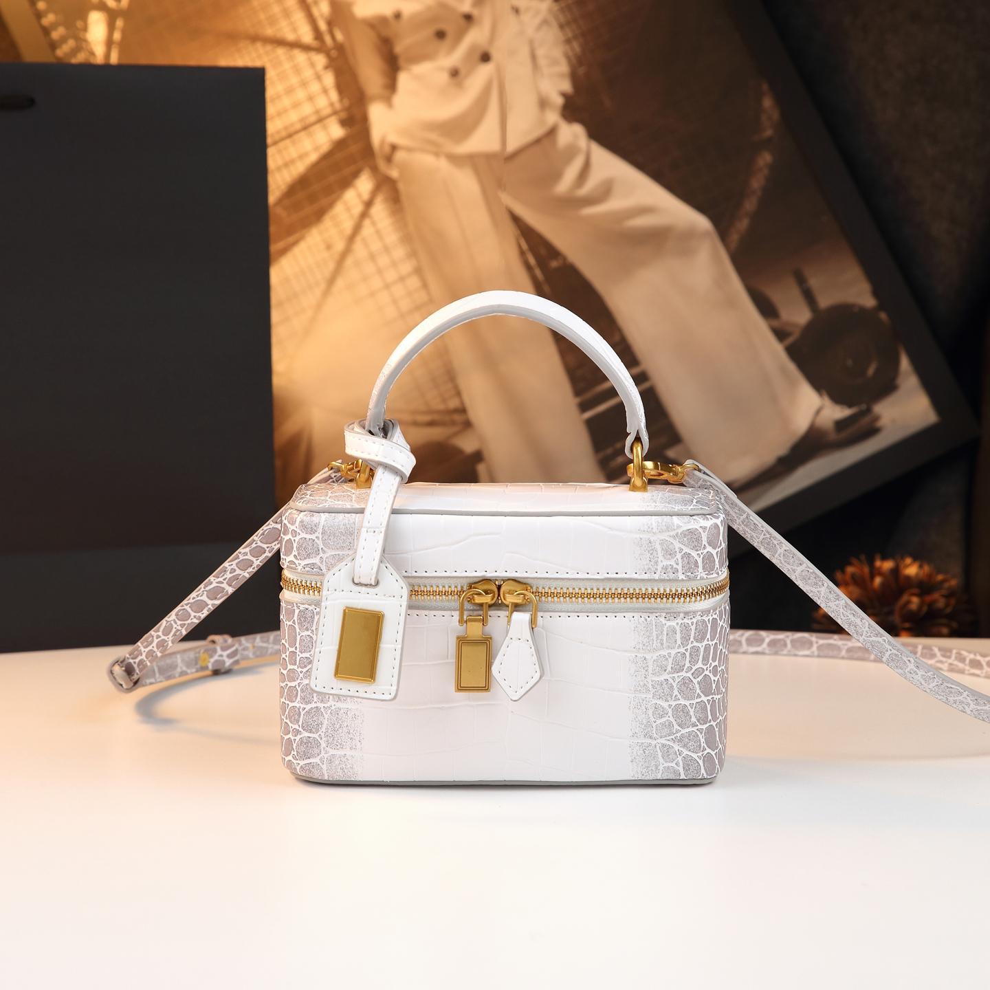 New Arrival Croc-Effect Genuine Leather Bento Box Bag for Women, A Versatile Small Shoulder Crossbody Top-Handle Handbag with Fashionable Design