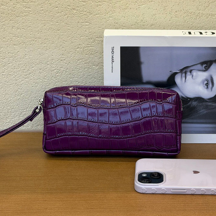 New Arrival Croc-Effect Genuine Leather Clutch for Women, A Multi-Functional Top-Layer Cowhide Coin Purse Hand Grab Bag with Premium Sophisticated Design