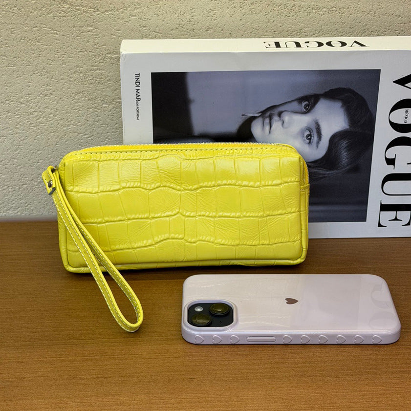 New Arrival Croc-Effect Genuine Leather Clutch for Women, A Multi-Functional Top-Layer Cowhide Coin Purse Hand Grab Bag with Premium Sophisticated Design