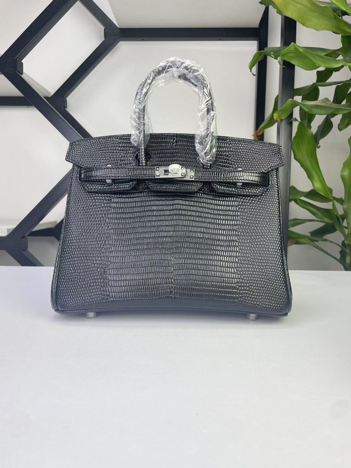 Fashionable Lizard-Embossed Birkin-Inspired Tote Bag for Women, Premium Stainless Steel Hardware 25cm Top-Layer Cowhide Handbag with Versatile Elegant Design