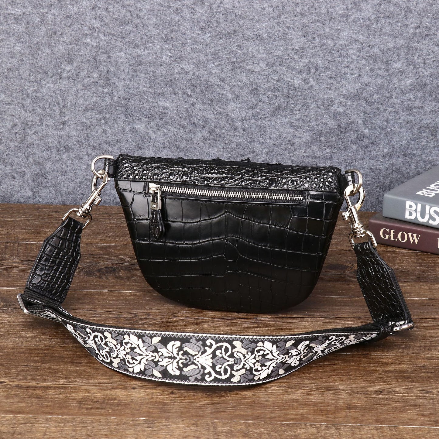 New Arrival Croc-Effect Waist Bag for Men, A Trendy Small Crossbody Pouch with Unique Designer Style, Perfect for Outdoor & Everyday Use