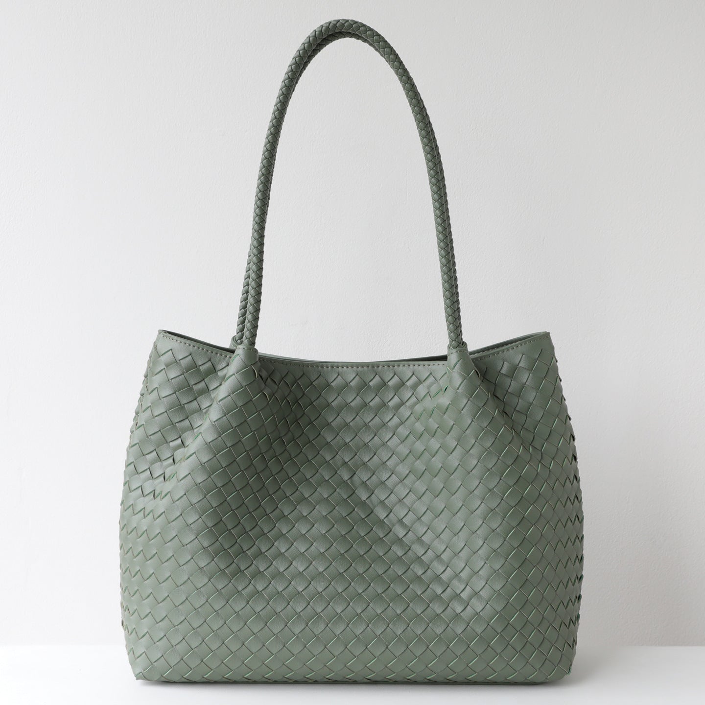 Handwoven Slouchy Underarm Bag for Women Niche Commuter Shoulder Handbag, Premium Versatile Purse with Relaxed Artisan Texture