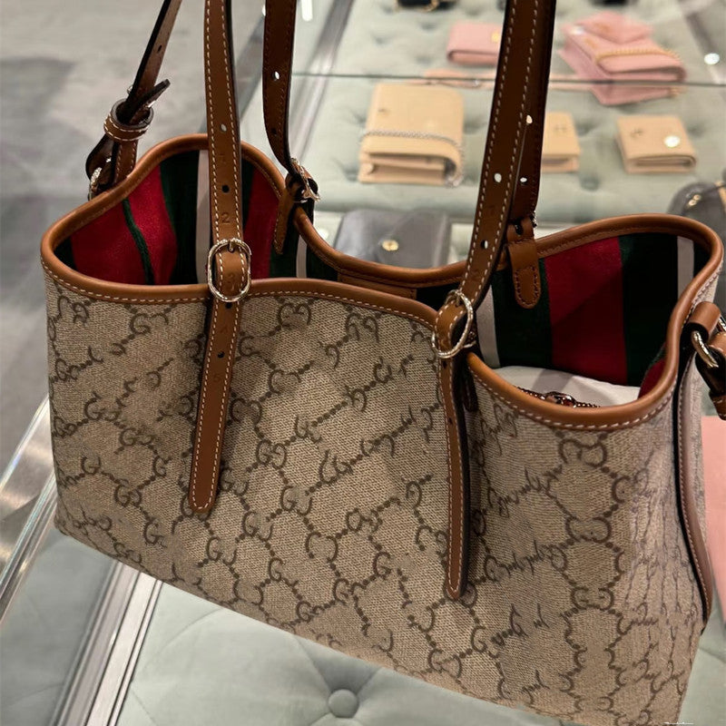 Genuine Leather Large Capacity Tote Bag for Women Fashion Shoulder Handbag, Versatile Shopping Travel Purse with Spacious Interior