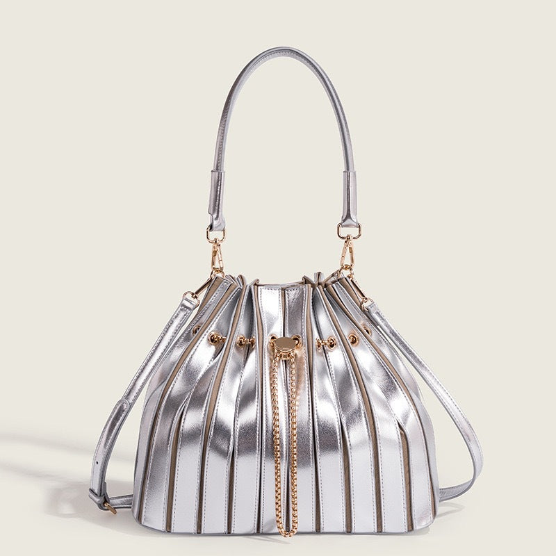Glossy Light Luxury Bucket Bag Set for Women Niche Designer Pleated Large Capacity Shoulder Sub-Bag Handbag with Premium Finish