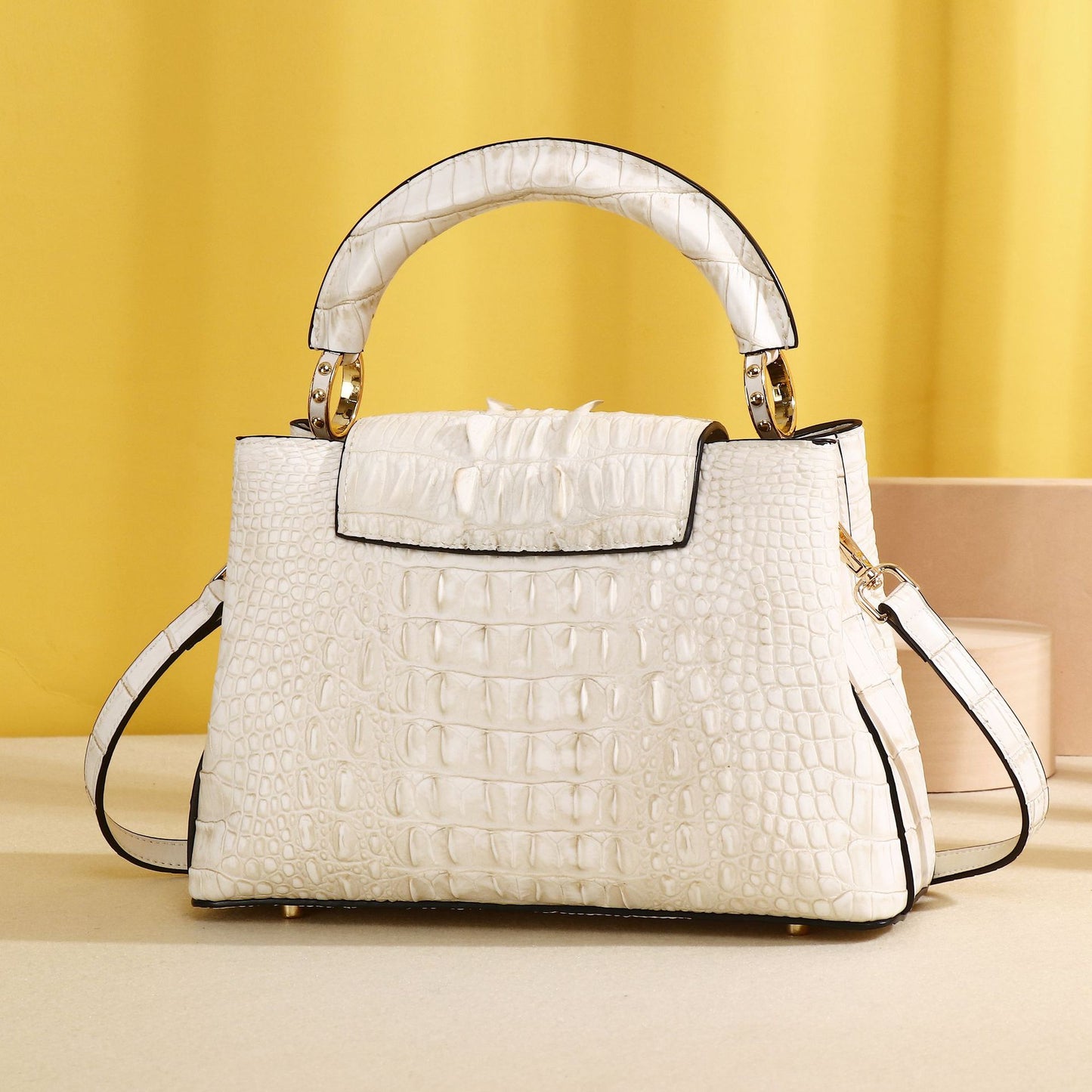New Arrival Croc-Effect Himalayan White Handbag for Women, A Trendy Top-Handle Crossbody Shoulder Bag with Versatile Fashionable Design