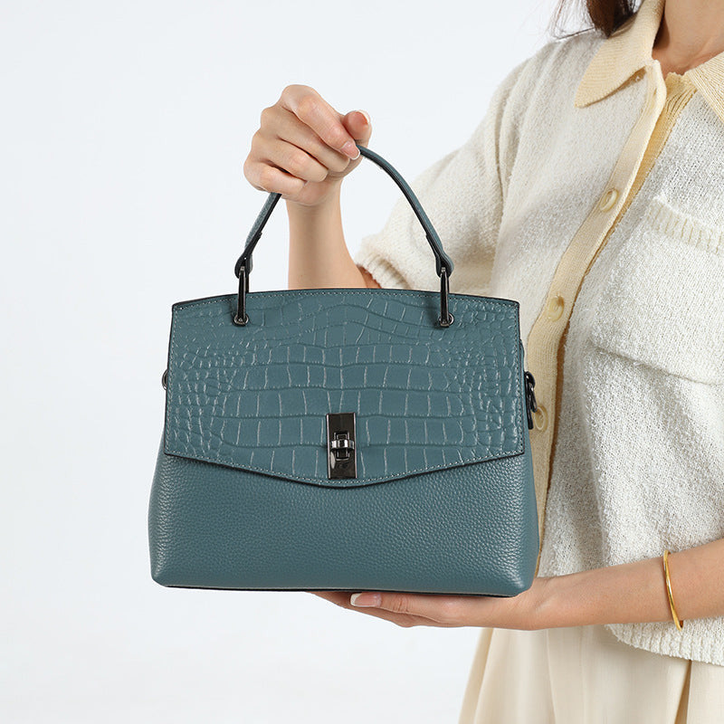 New Arrival Croc-Effect Genuine Leather Small Square Bag for Women, A Premium Top-Layer Cowhide Shoulder Handbag with Elegant Design, Perfect Gift for Mom
