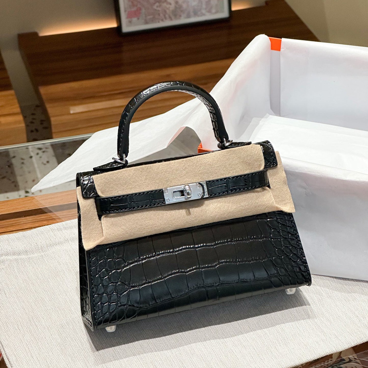 Genuine Leather Palm Pattern 2nd Gen Kelly-Style Handbag for Women, Gold & Silver Hardware Top Handle Shoulder Crossbody Purse, Fashionable Bag for Ladies