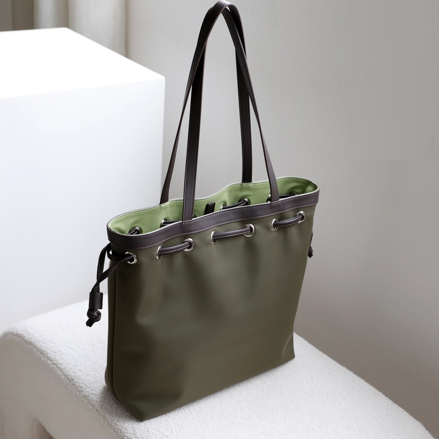 Nylon and Top Layer Cowhide Drawstring Tote Bag for Women Large Capacity Commuter Shoulder Handbag, Minimalist Fashion Purse with Versatile Design