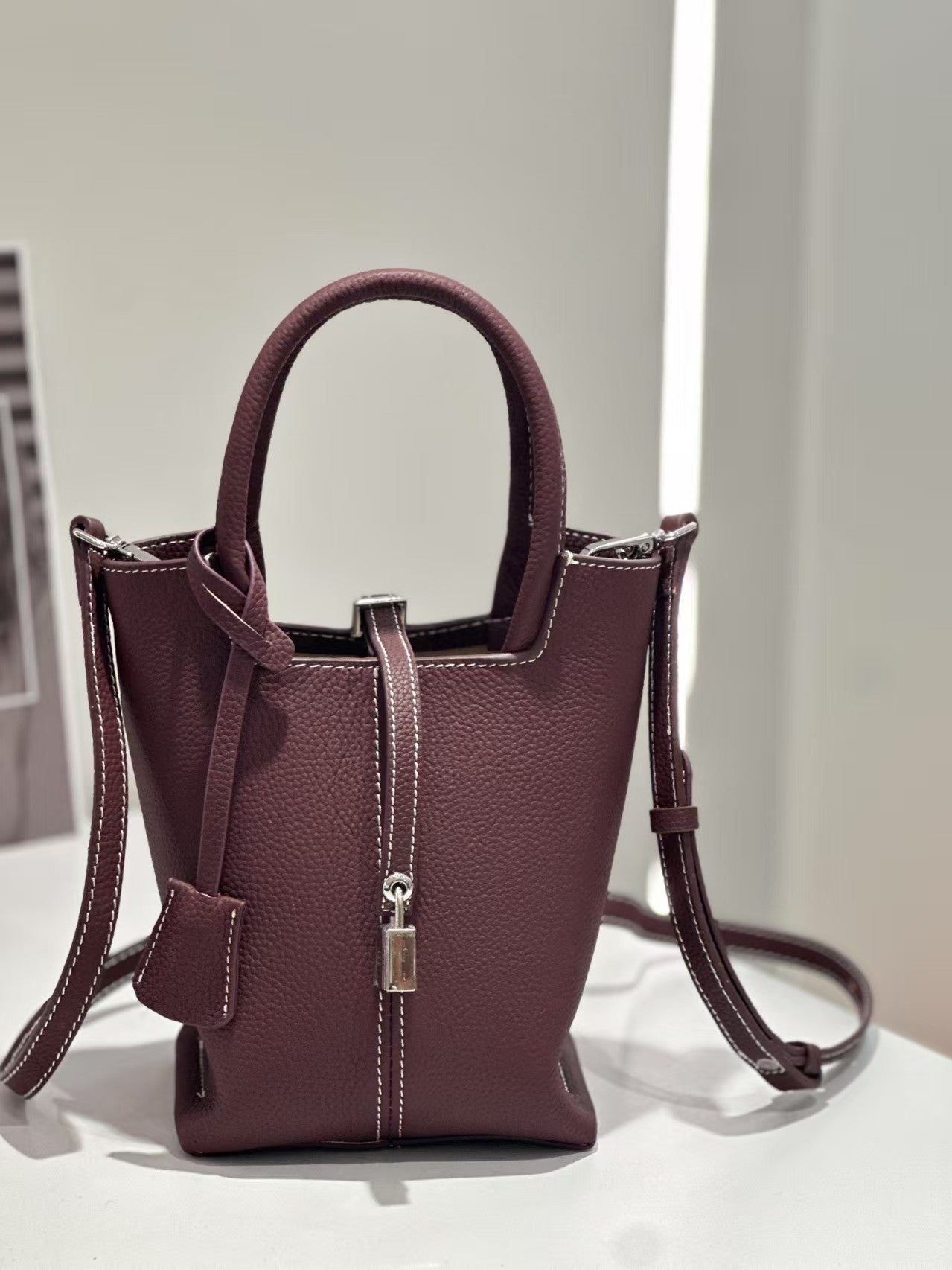 Genuine Top Layer Cowhide Bucket Tote Bag for Women, Versatile Leather Basket Handbag, Premium Top Handle Purse with Chic Elegant Style for Ladies