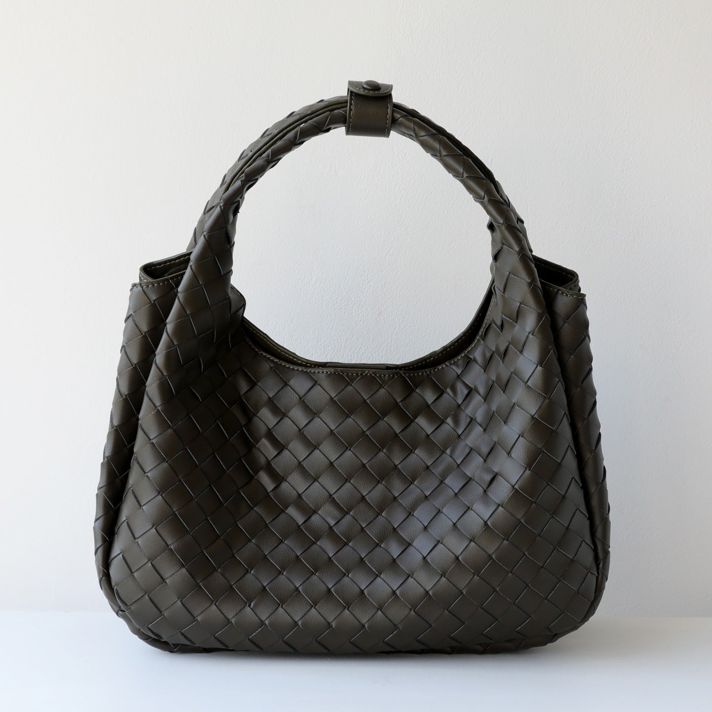 Handwoven Genuine Leather Underarm Tote Bag for Women Large Capacity Shoulder Handbag, Minimalist Commuter Purse with Artisan Texture