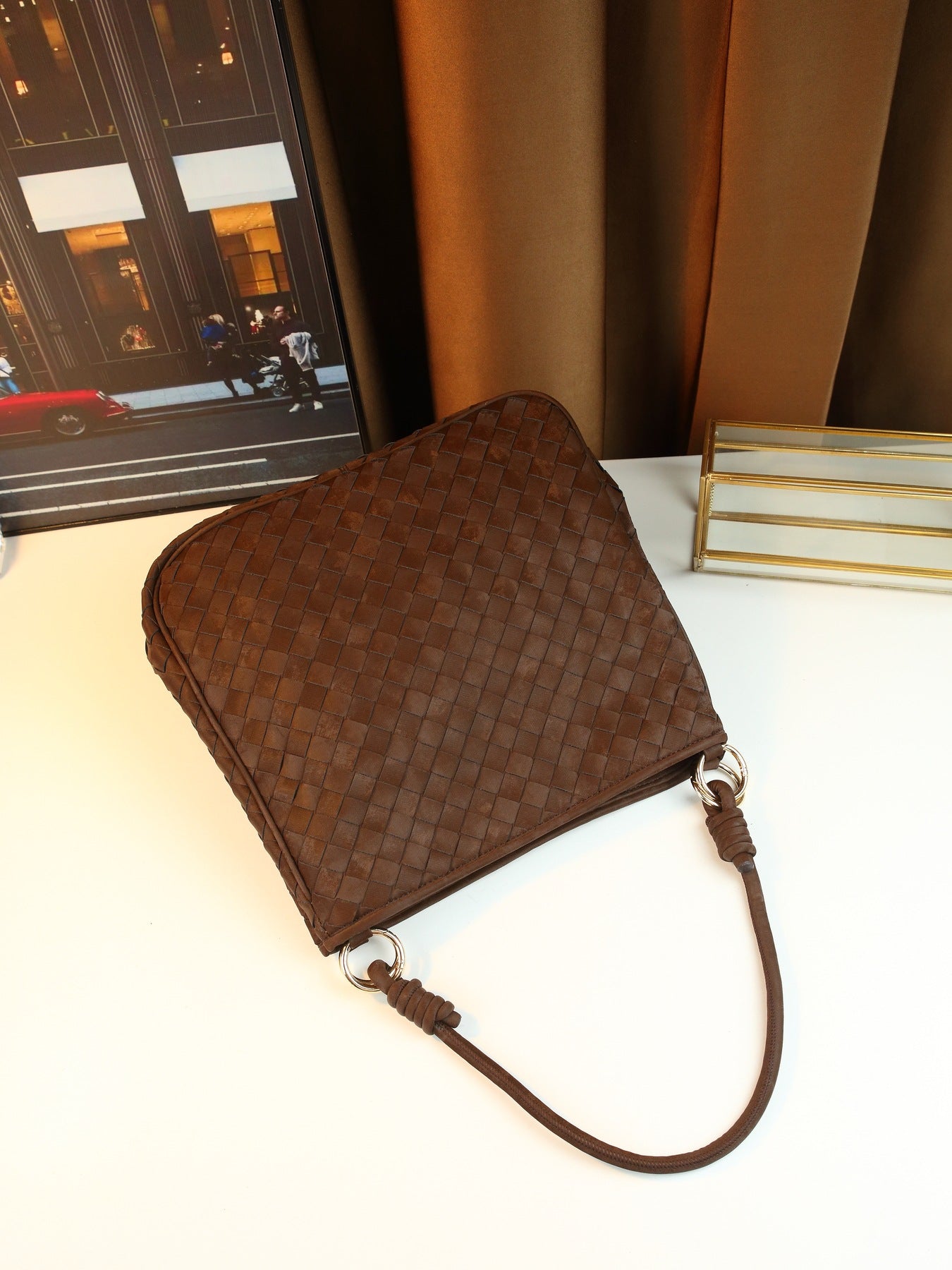 Vintage Woven Pillow Bag for Women Fall Winter Shoulder Crossbody Handbag, Premium Commuter Purse with Soft Textured Design