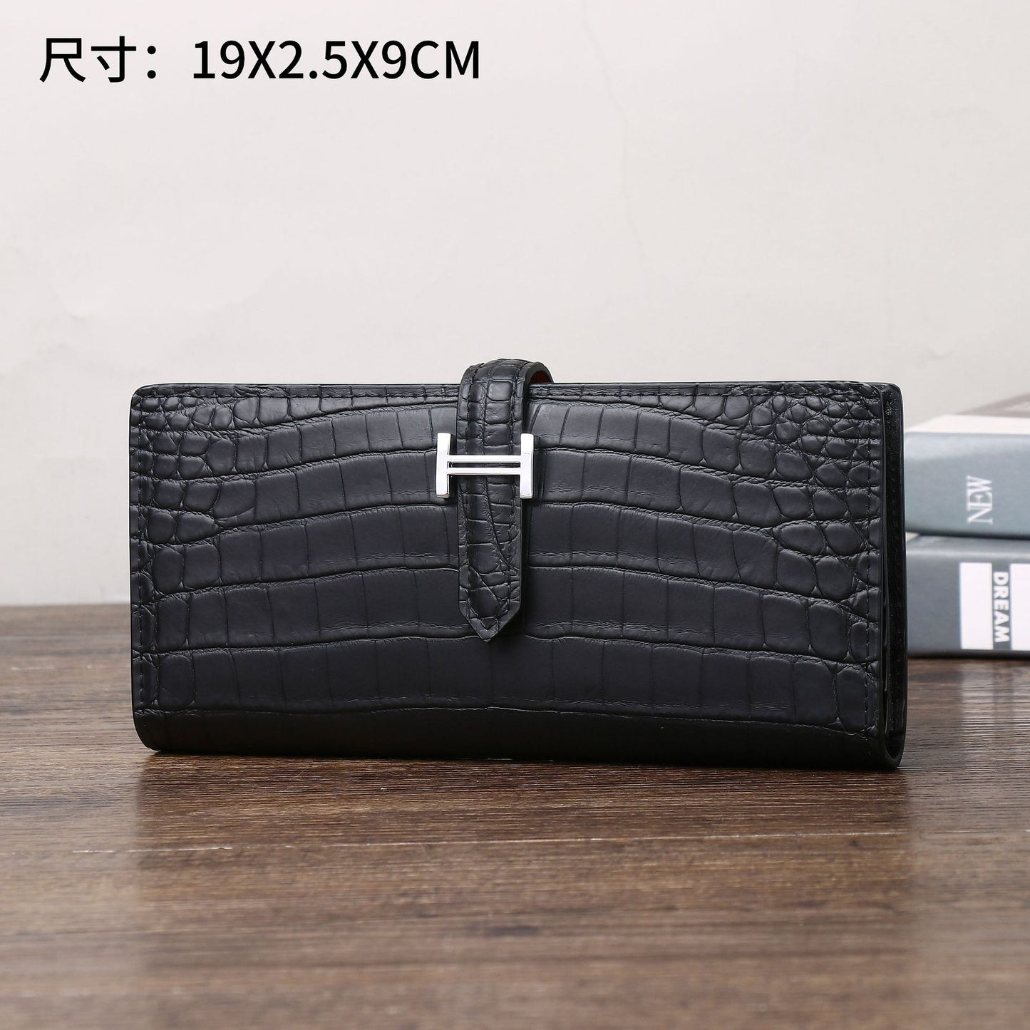 New Arrival Matte Croc-Effect Suit Clutch Wallet for Men & Women, A Multi-Functional Card Holder with Snap Closure & Multiple Card Slots, Perfect Business Accessory