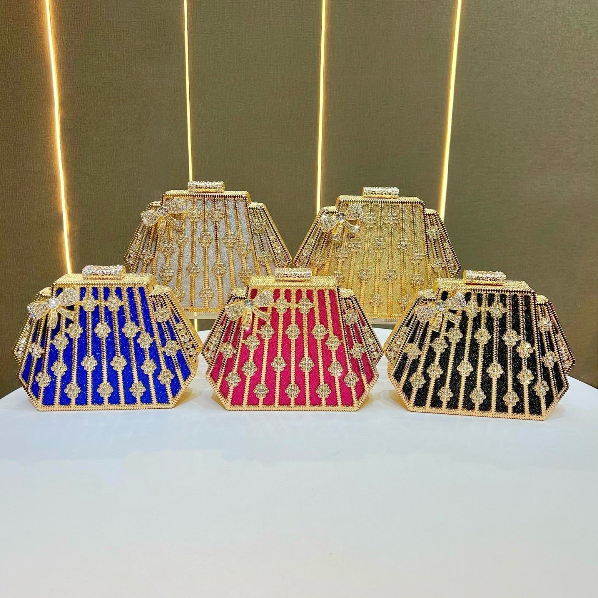 Women's Rhinestone-Embellished Light Luxury Evening Clutch, Premium Glamorous Top-Handle Crossbody Bag with Versatile Design, New Fashion Purse