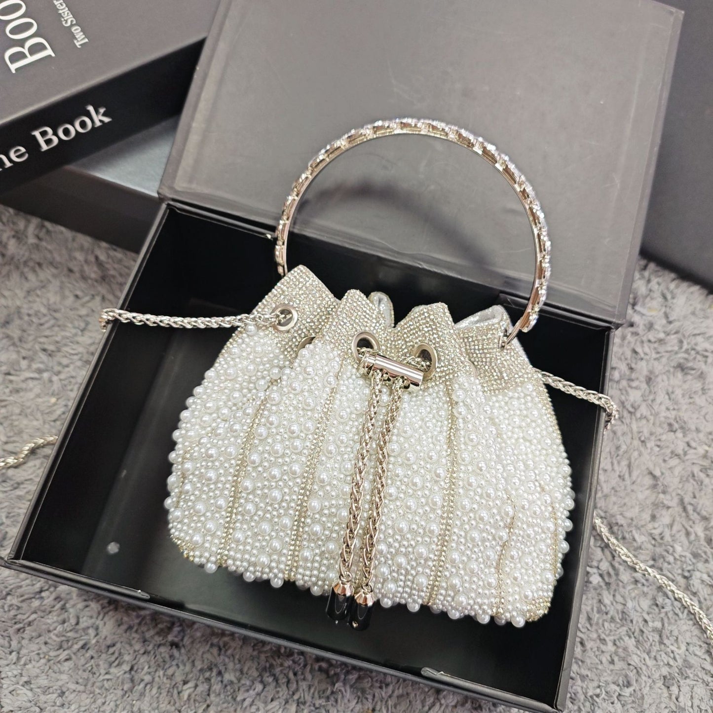 New Chinese Style Pearl Evening Bag, Rhinestone-Studded Drawstring Shoulder Crossbody Purse, Niche Light Luxury Handbag with Elegant Design