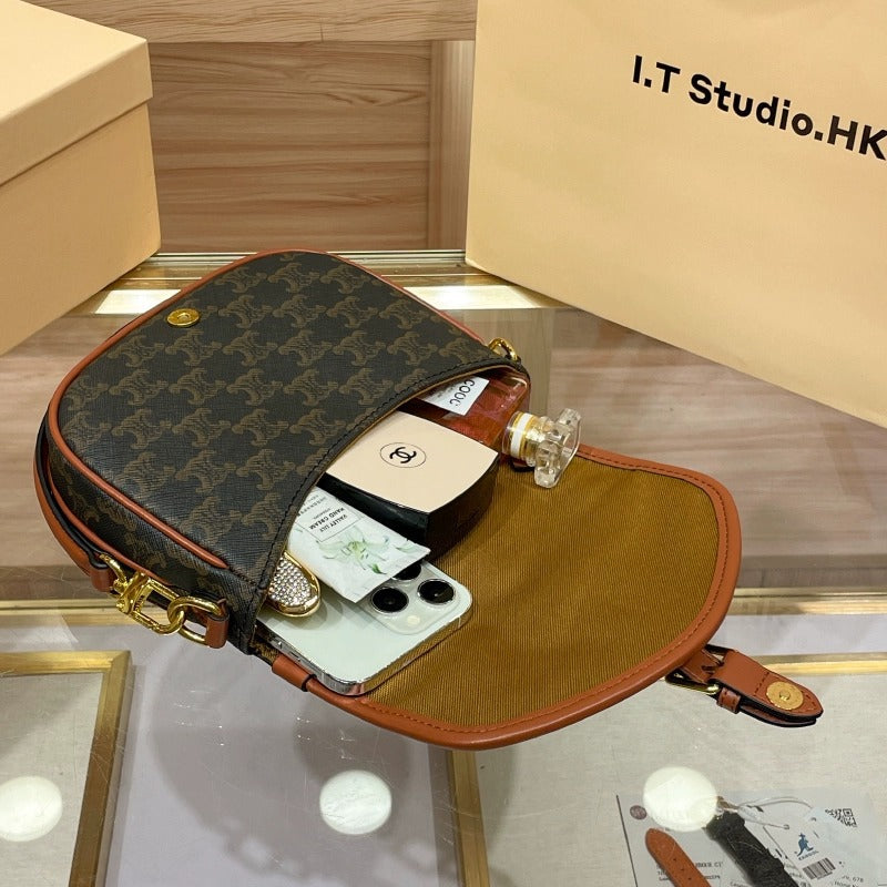 Genuine Leather Saddle Bag for Women, New Fall Winter Small Shoulder Crossbody Purse, Versatile Everyday Handbag for Ladies