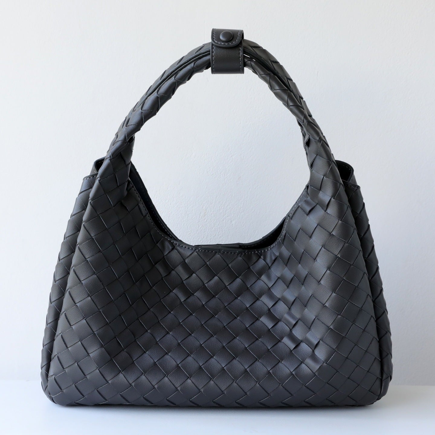 Handwoven Genuine Leather Underarm Tote Bag for Women Large Capacity Shoulder Handbag, Minimalist Commuter Purse with Artisan Texture