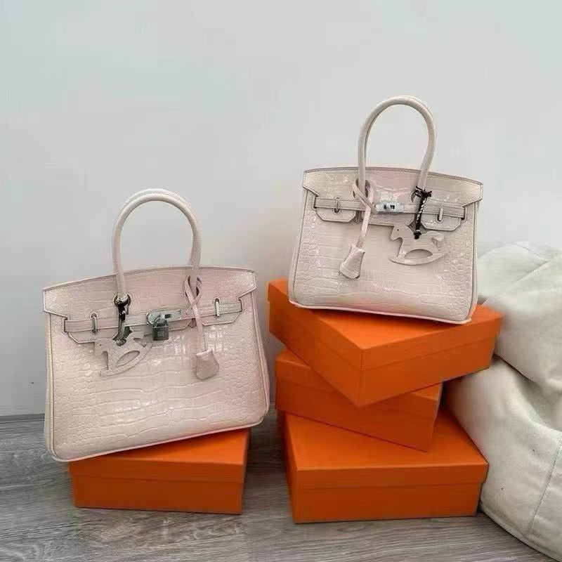 New Arrival Glossy Leather Birkin-Inspired Tote Bag for Women, Large Capacity Banquet Shoulder Crossbody Handbag with Trendy Versatile Design, Perfect for Everyday & Special Occasions