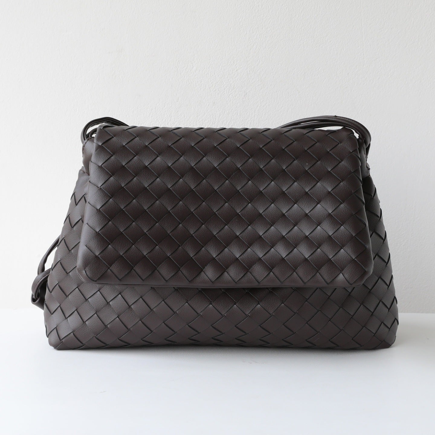 Handwoven Genuine Leather Flap Messenger Bag for Women Large Capacity Shoulder Crossbody Handbag, Artisan Purse with Timeless Style