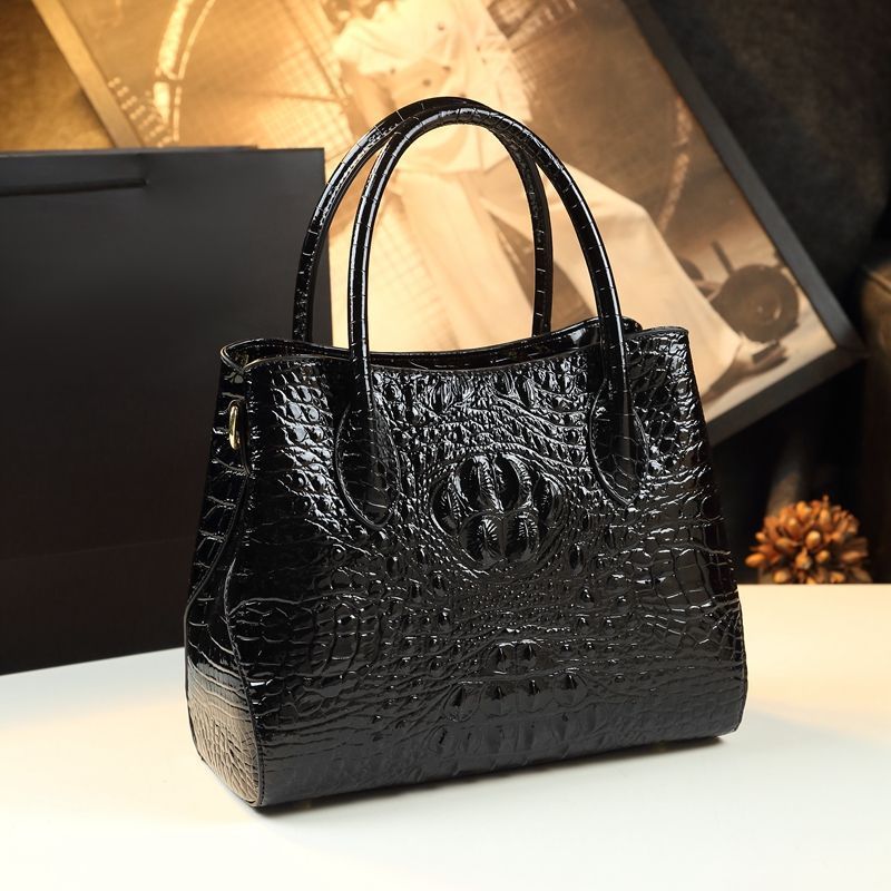 Genuine Croc-Embossed Leather Crossbody Shoulder Bag for Women – Elegant Simple Design Handbag with Premium Finish, Perfect for Stylish Mature Ladies