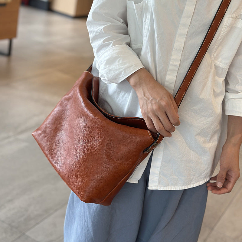 Genuine Vegetable-Tanned Cowhide Bag for Women, New Summer Minimalist Crossbody Purse, Vintage Large Capacity Commute Shoulder Handbag for Ladies