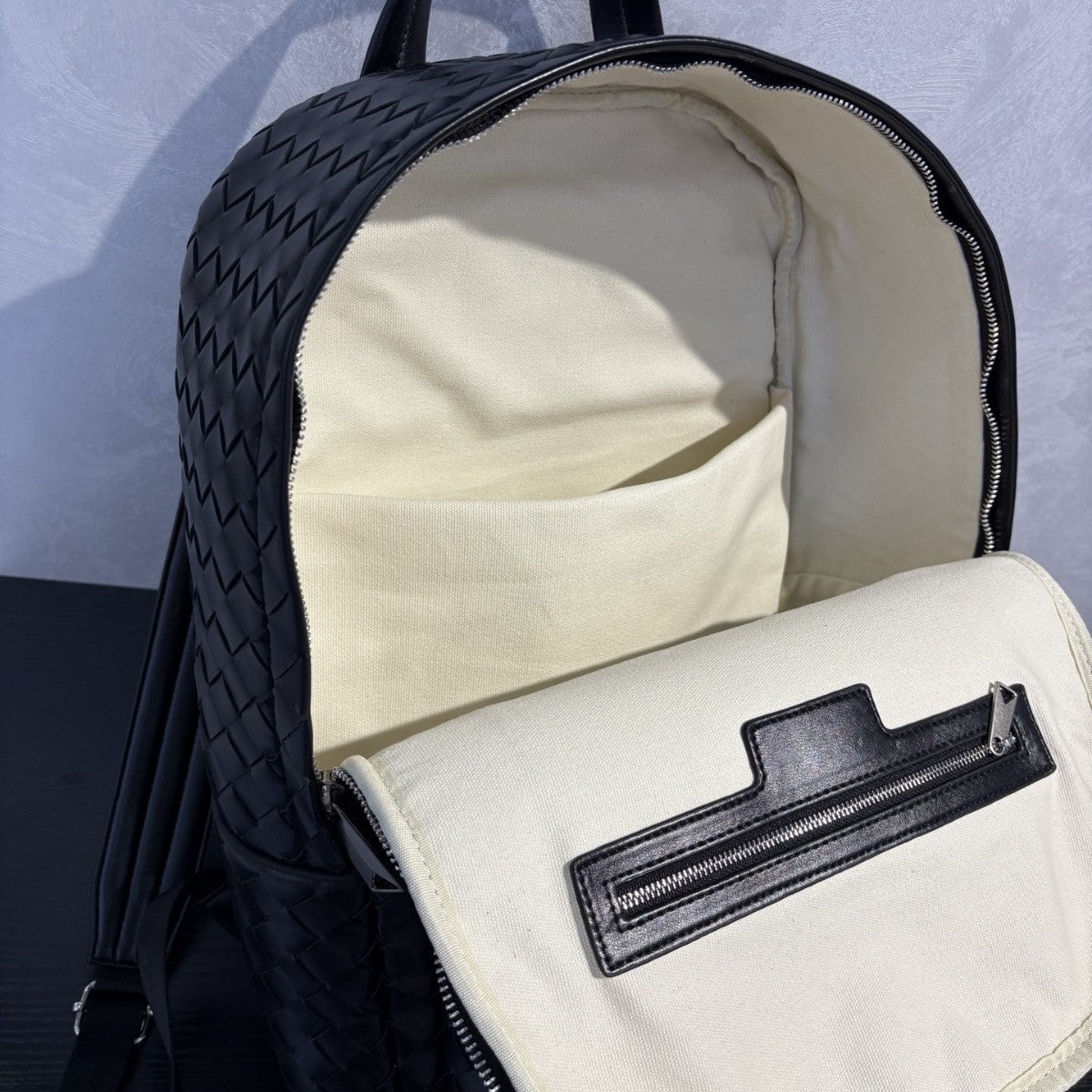 Woven backpack, first layer cowhide leather, business travel commuting large-capacity computer bag, high-end sense, the same travel bag for men and women